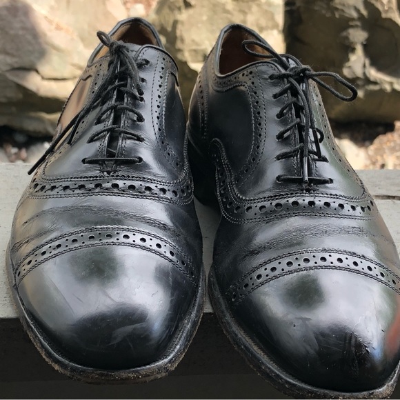 Allen Edmonds \